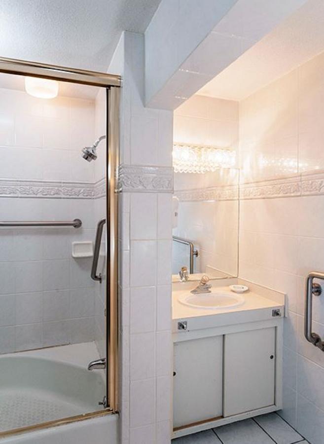 Voyageur Lakewalk Inn - thumb 14