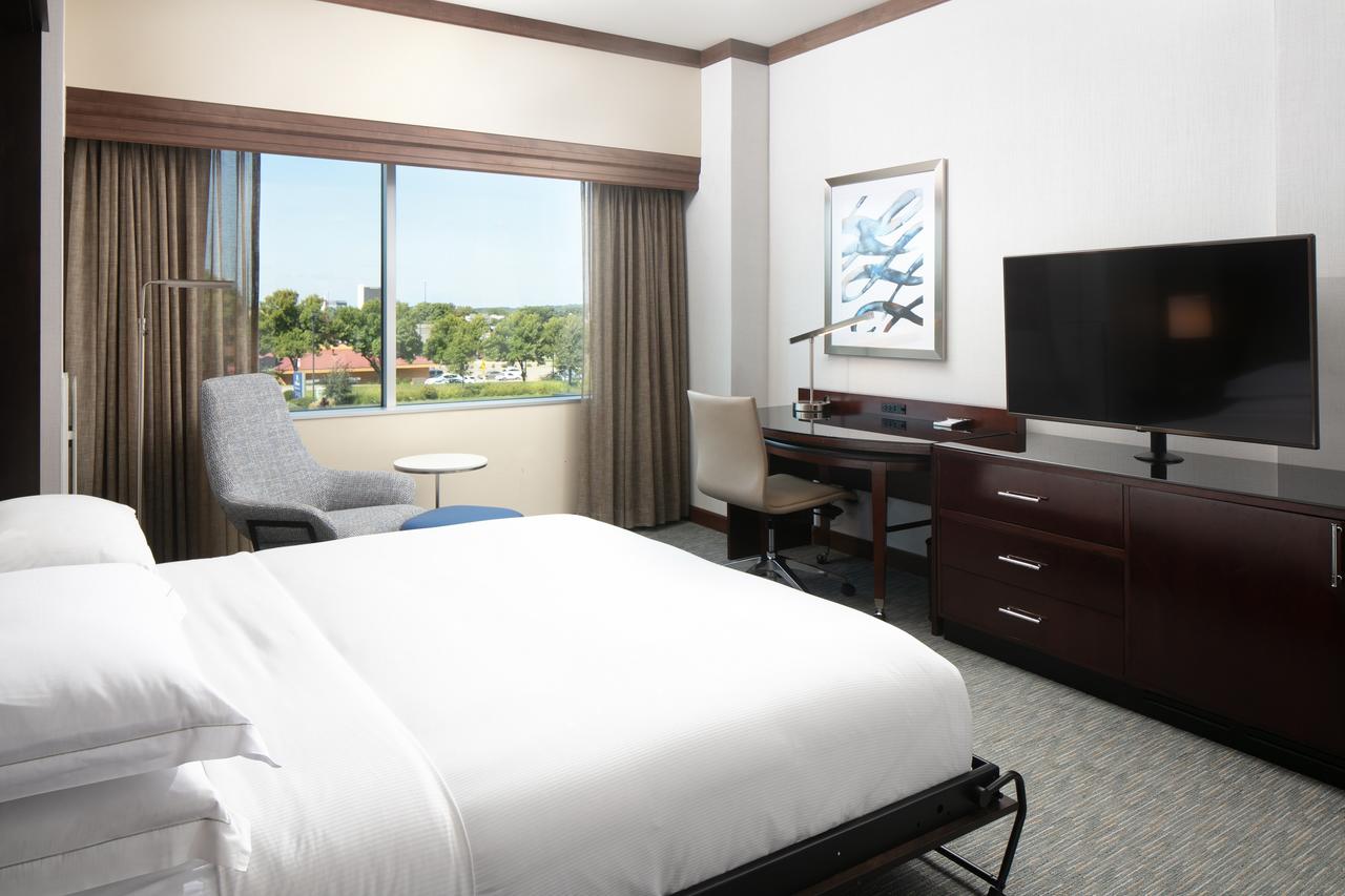 Hilton Minneapolis Bloomington - thumb 6