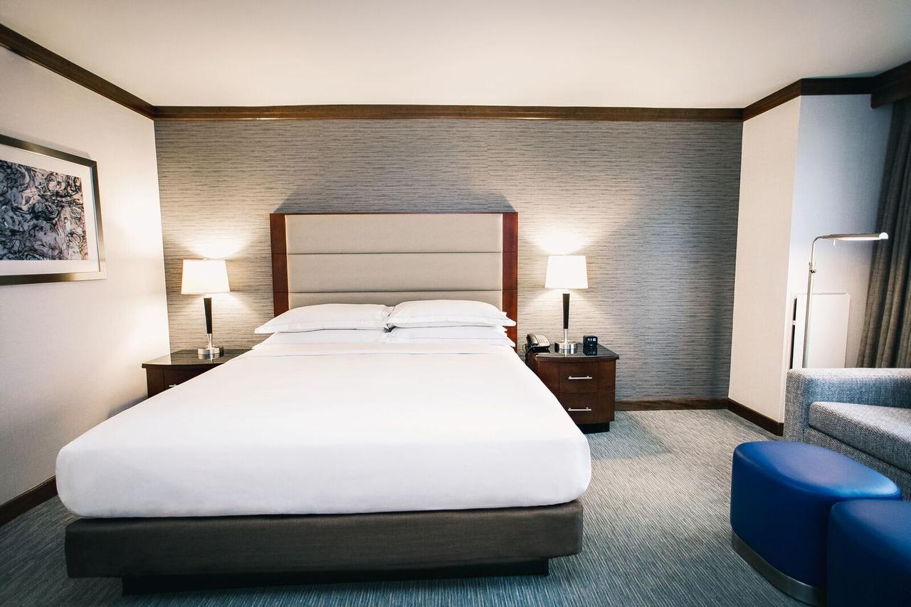 Hilton Minneapolis Bloomington - thumb 11