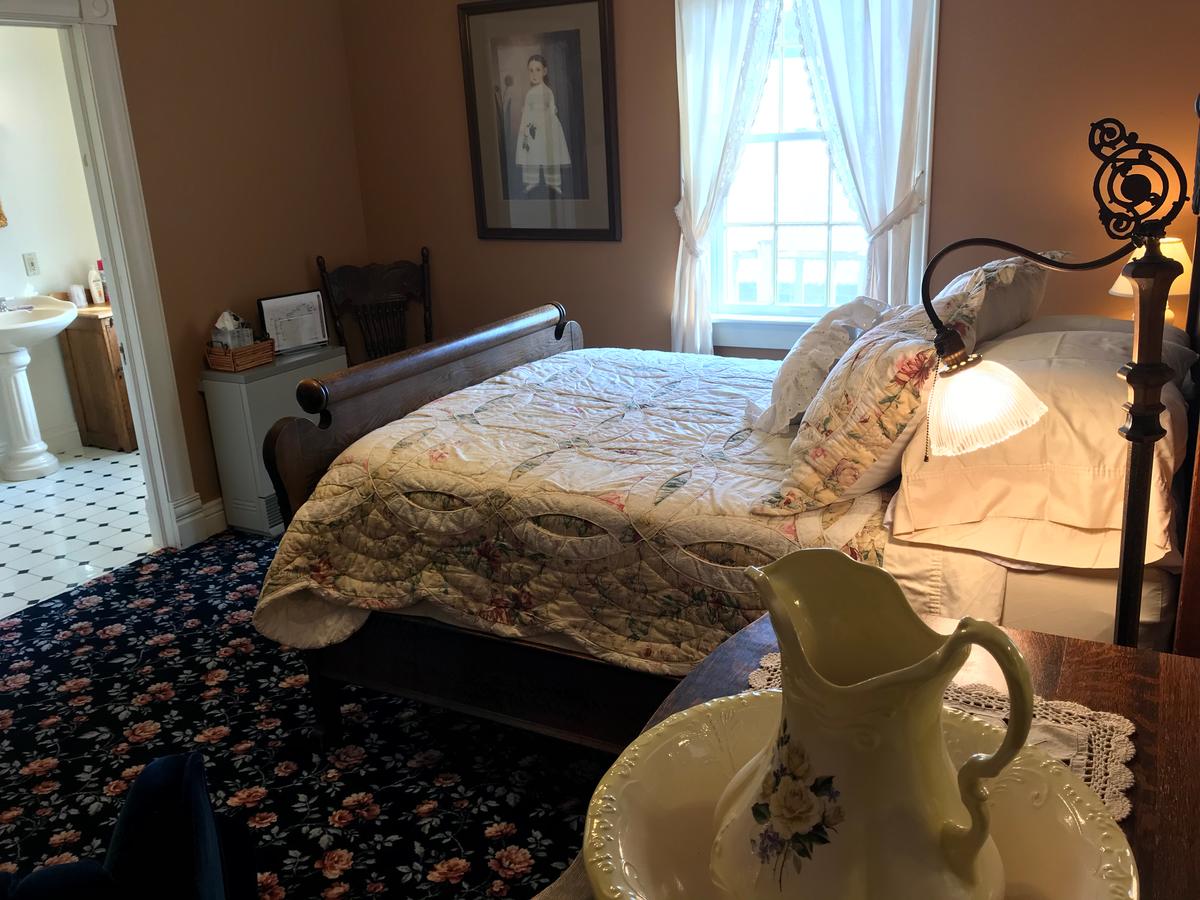 Andor Wenneson Historic Inn - thumb 35