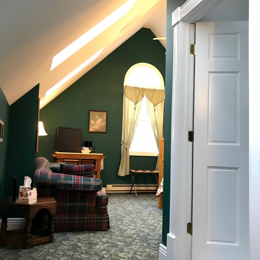 Andor Wenneson Historic Inn - thumb 8