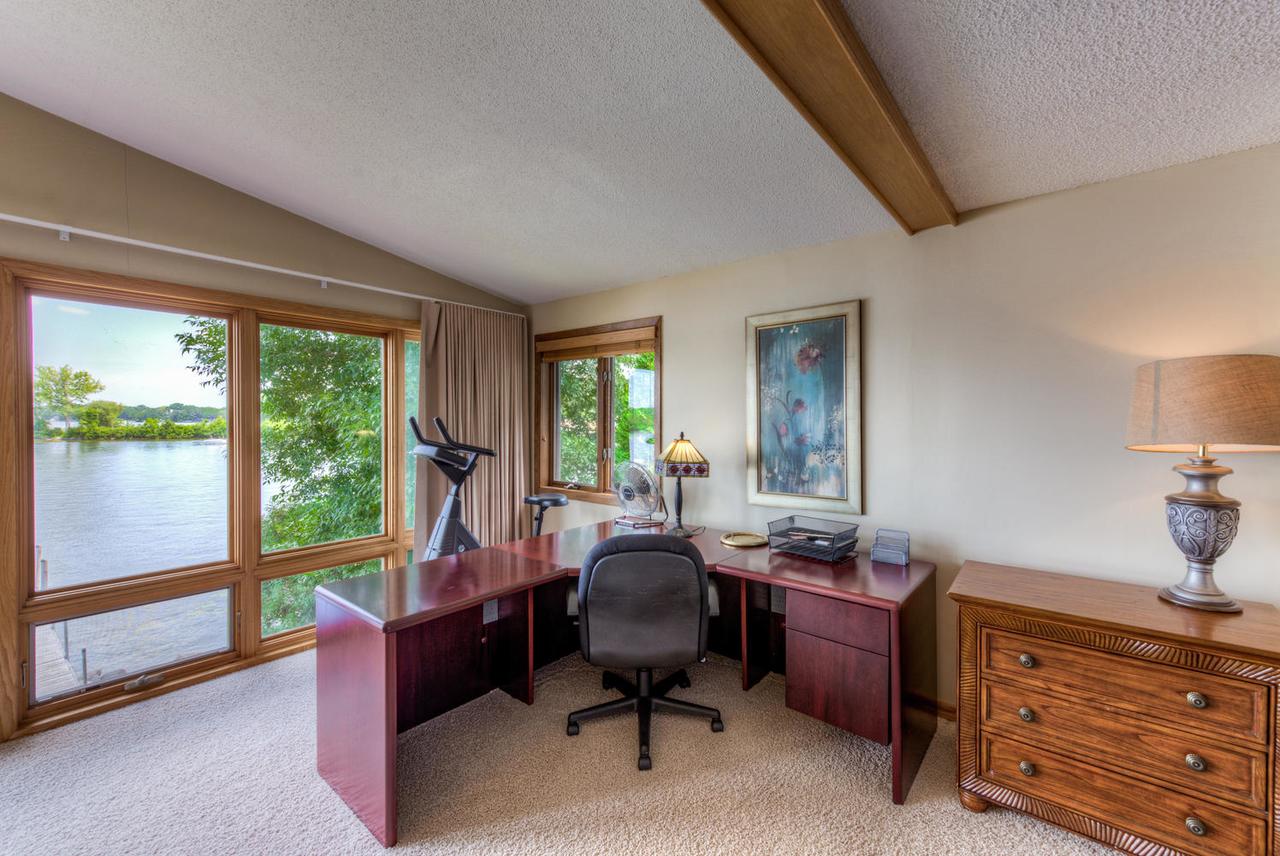Wayzata Bay Lake Minnetonka House & Guest House - thumb 18
