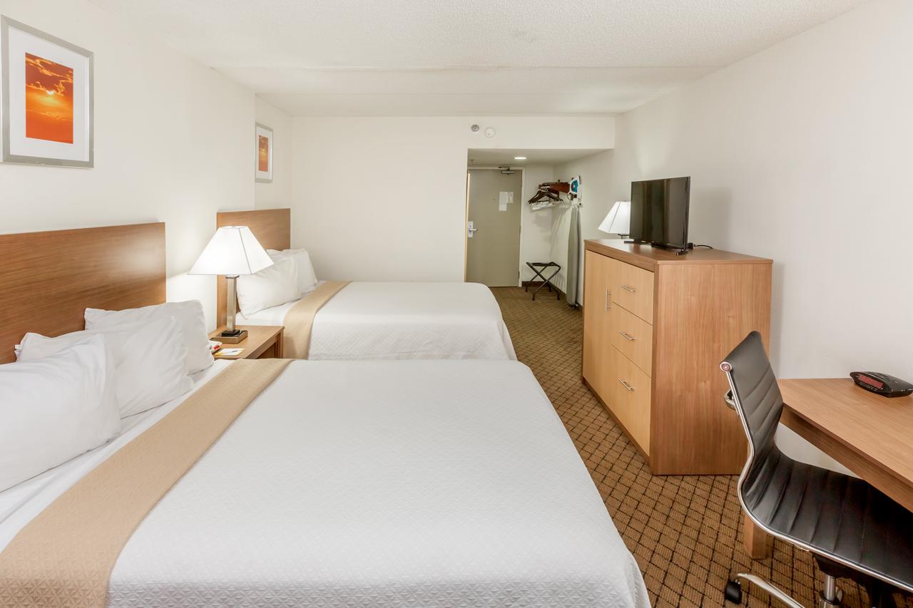 Days Inn By Wyndham Biloxi Beach - thumb 7