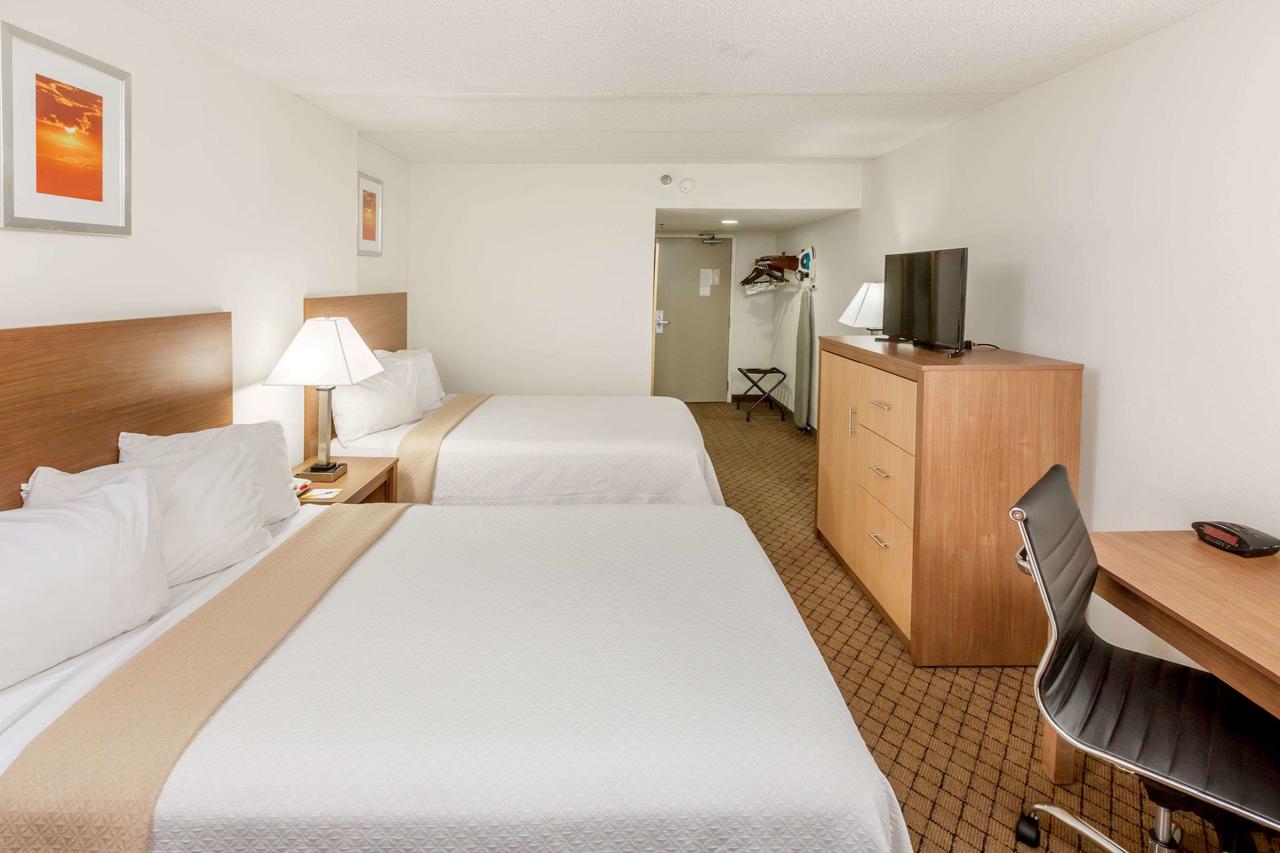 Days Inn By Wyndham Biloxi Beach - thumb 28
