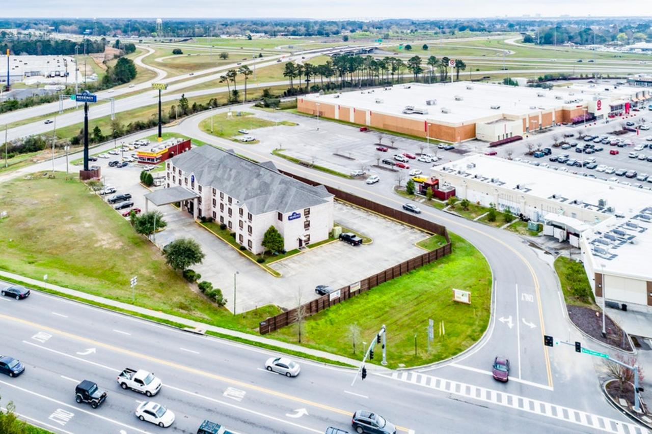 Regency Inn & Suites Biloxi - thumb 35
