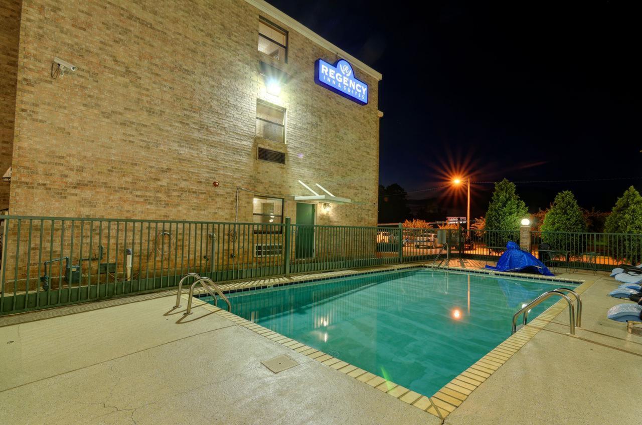 Regency Inn & Suites Biloxi - thumb 1