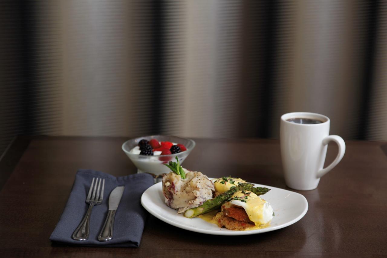 DoubleTree By Hilton Biloxi - thumb 36