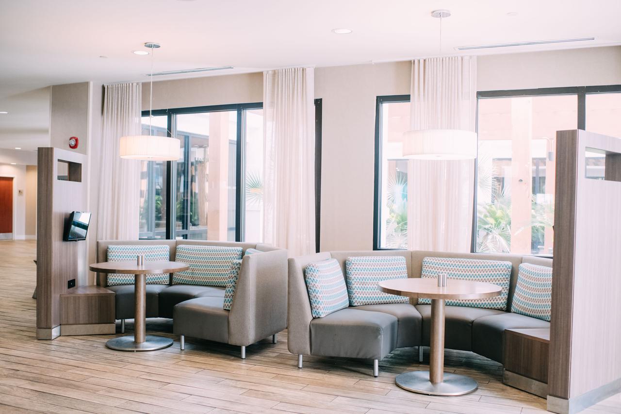 Courtyard By Marriott Gulfport Beachfront - thumb 31
