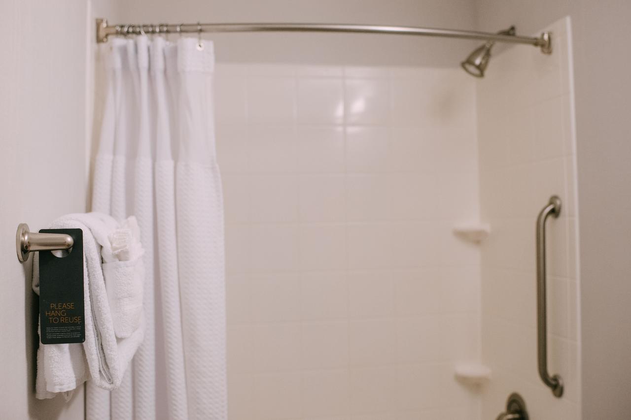 Courtyard By Marriott Gulfport Beachfront - thumb 24
