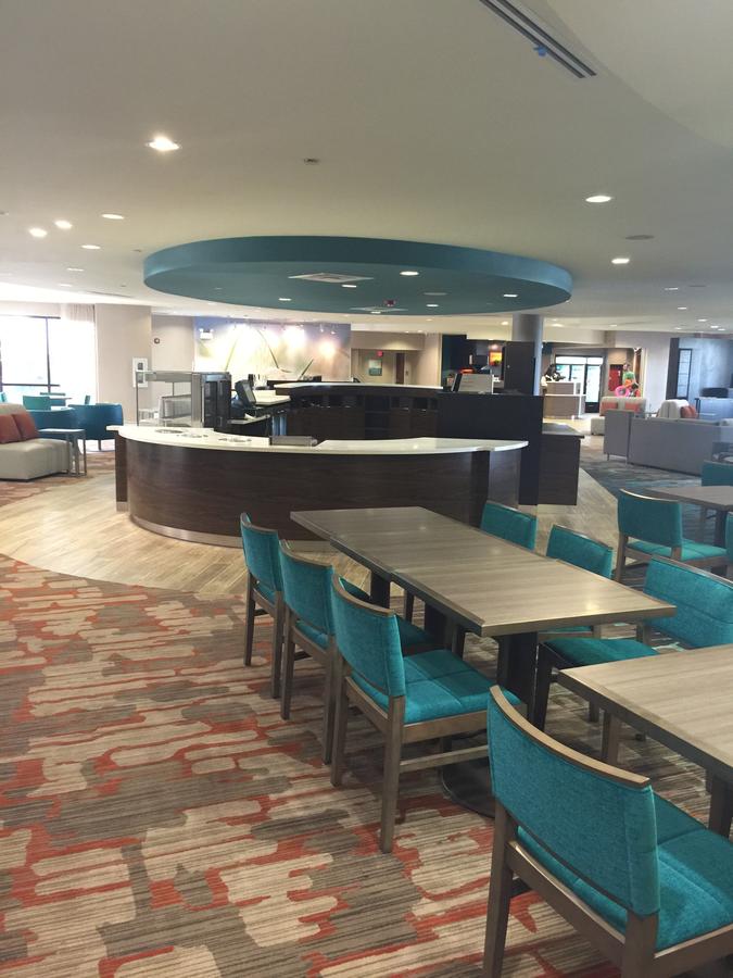 Courtyard By Marriott Gulfport Beachfront - thumb 28