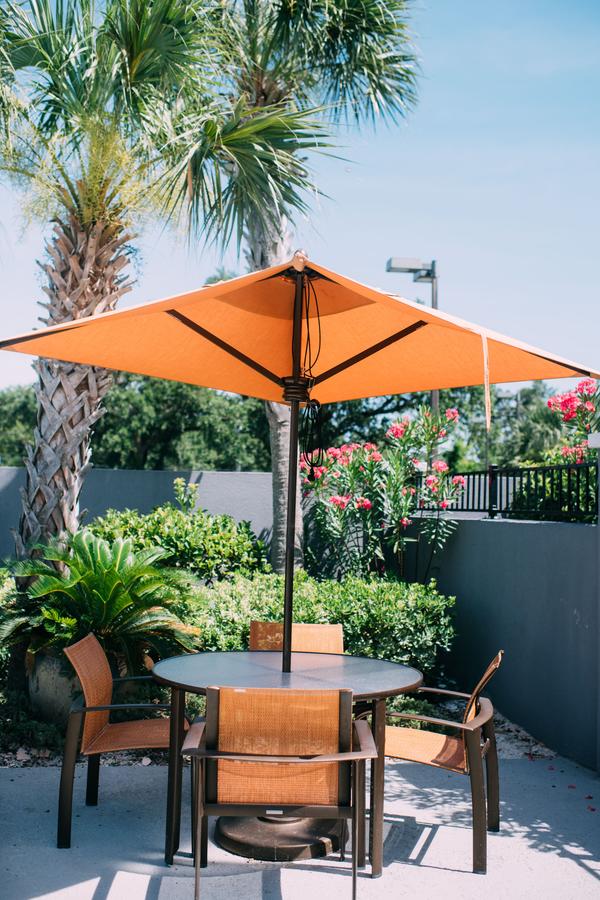 Courtyard By Marriott Gulfport Beachfront - thumb 2