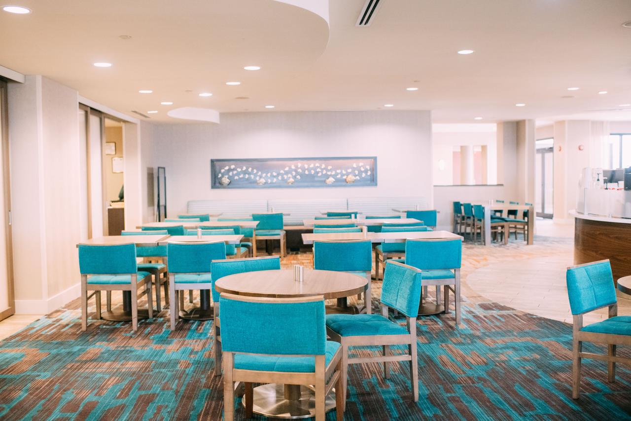 Courtyard By Marriott Gulfport Beachfront - thumb 27