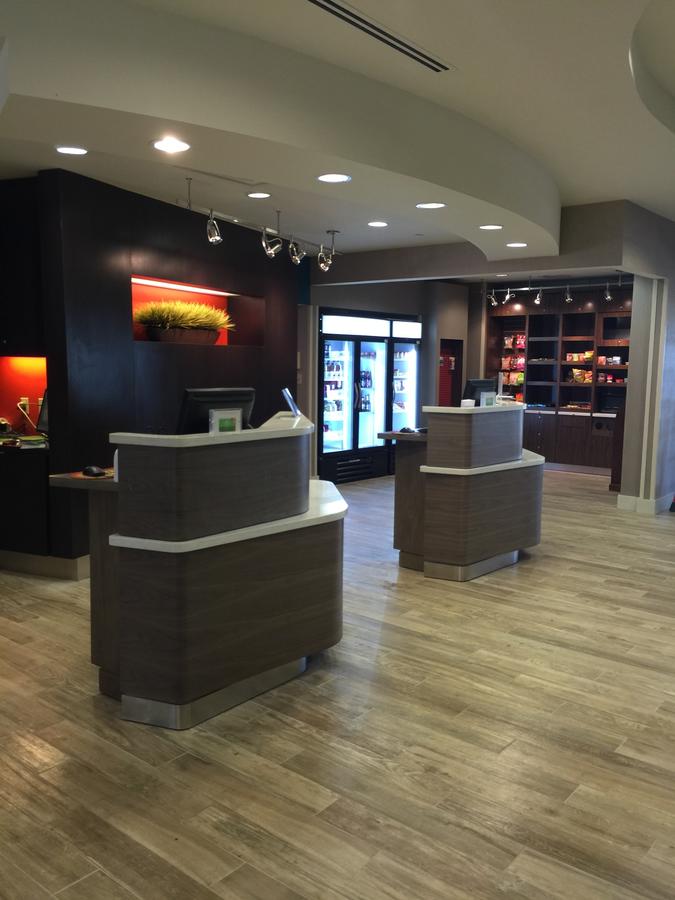 Courtyard By Marriott Gulfport Beachfront - thumb 25