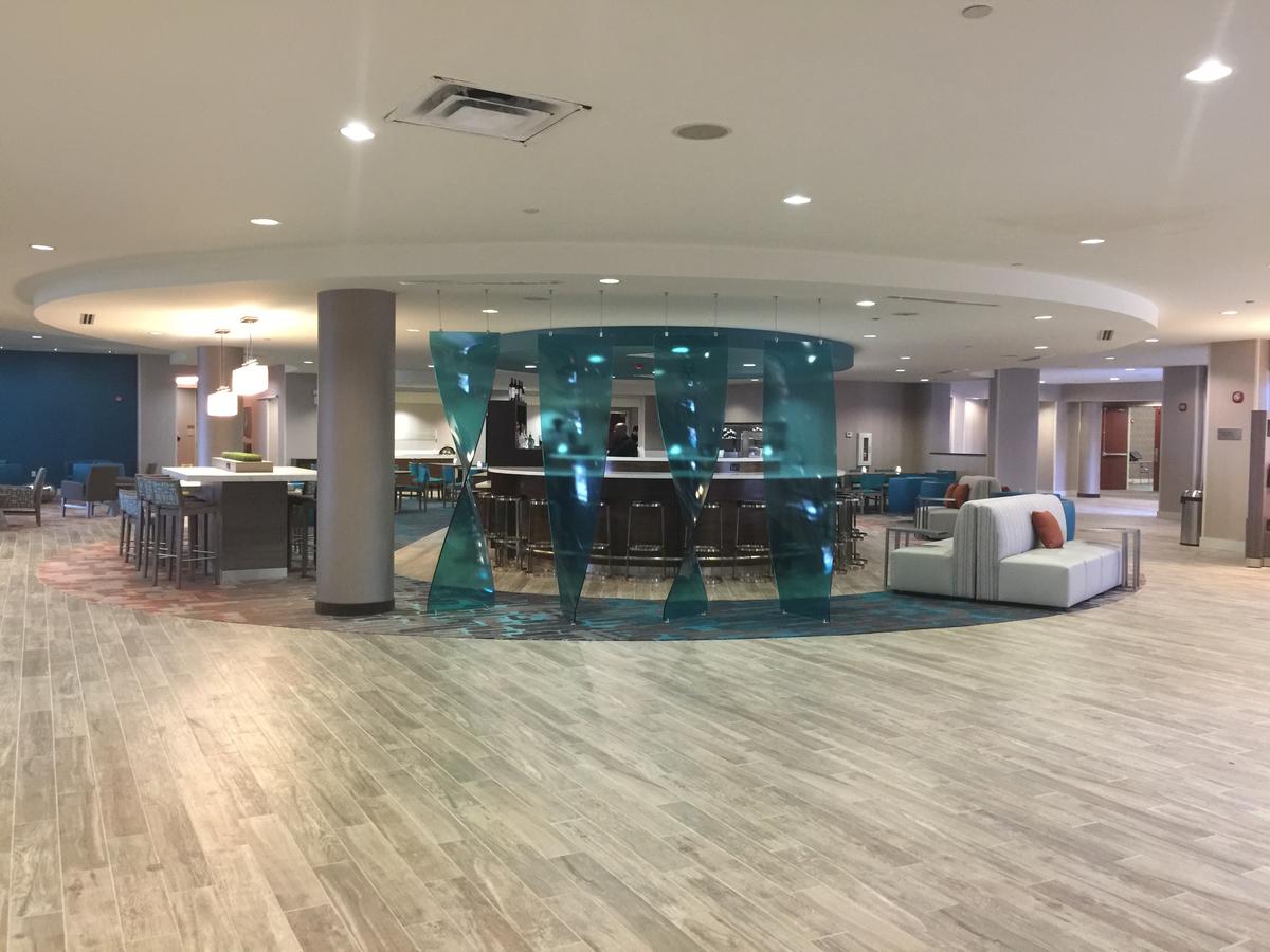 Courtyard By Marriott Gulfport Beachfront - thumb 30