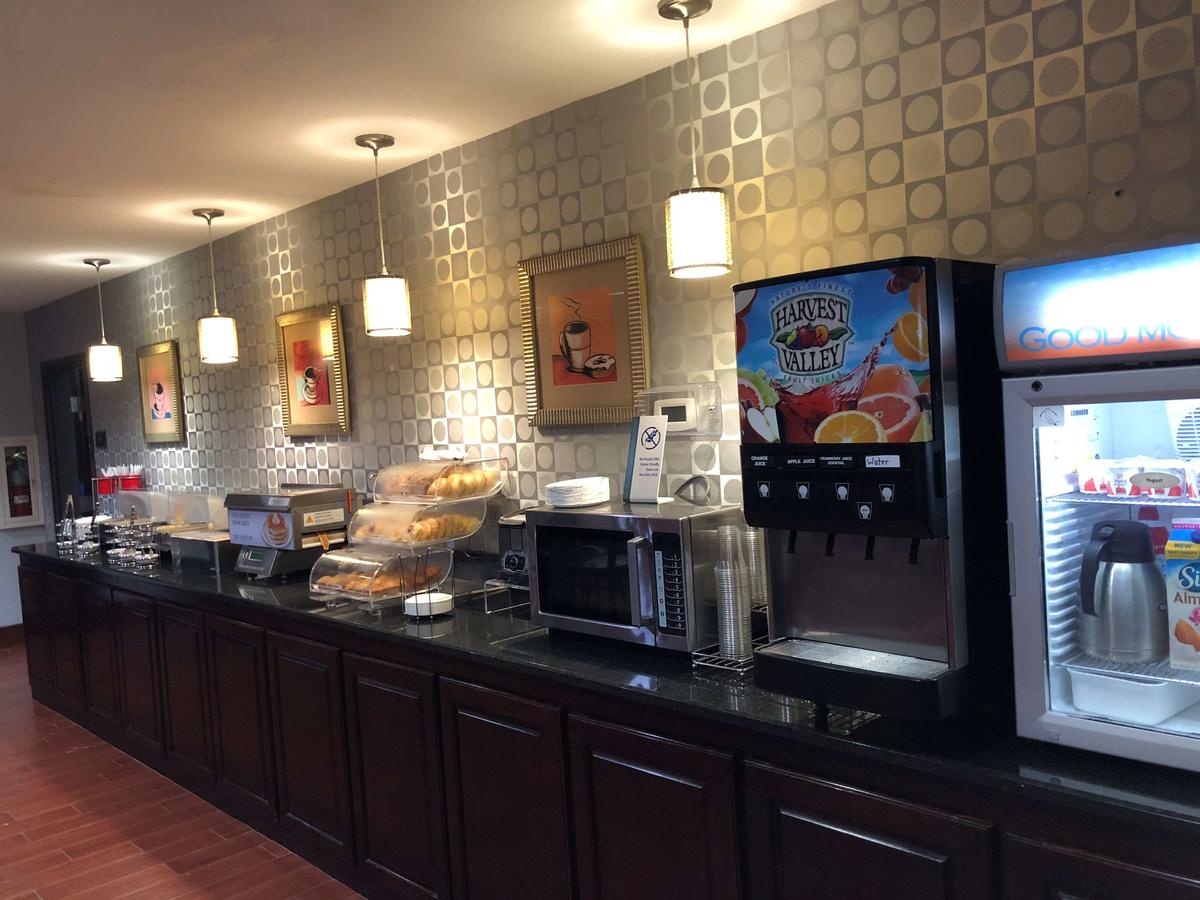 Best Western Plus Goodman Inn & Suites - thumb 35