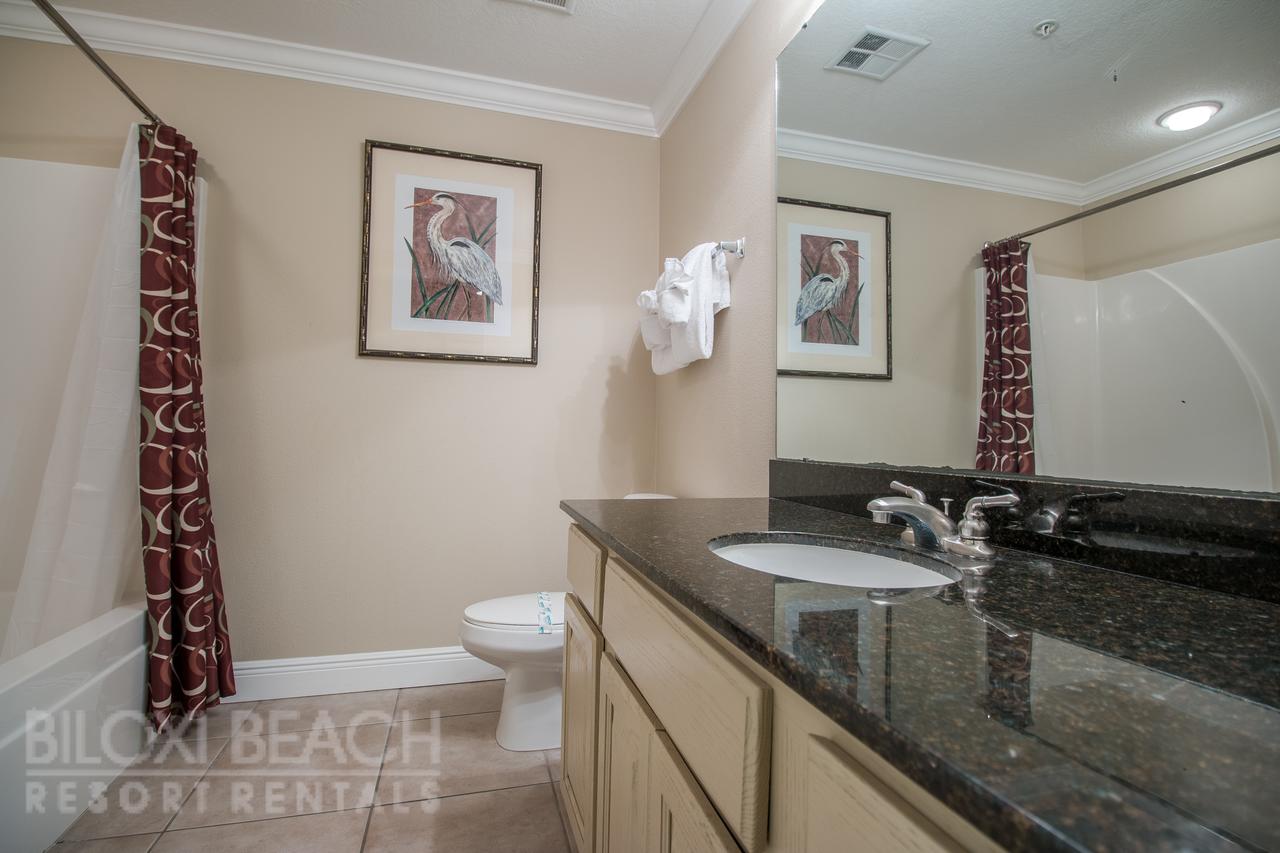 Legacy II 1005 - Four Bedroom Apartment - thumb 10