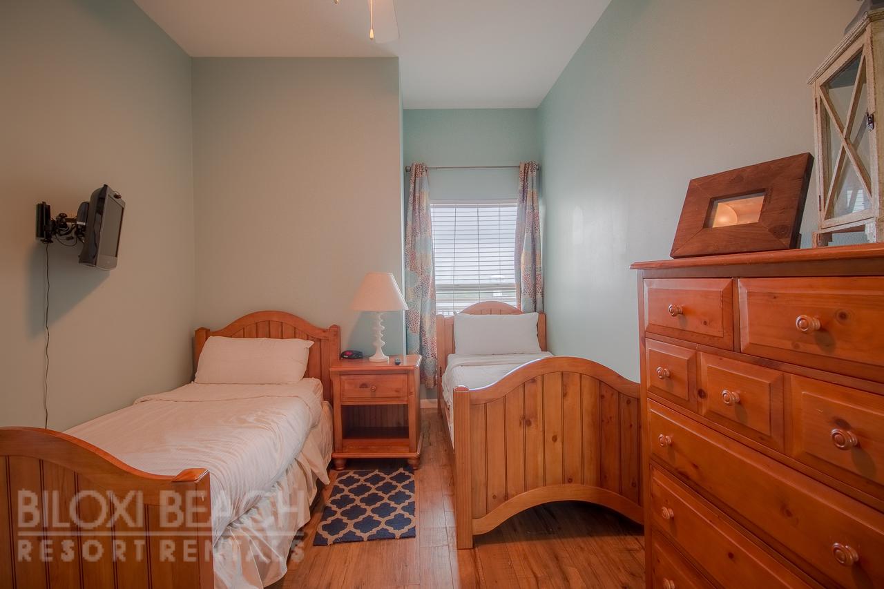 Legacy I 1303 Penthouse - Three Bedroom Apartment - thumb 15
