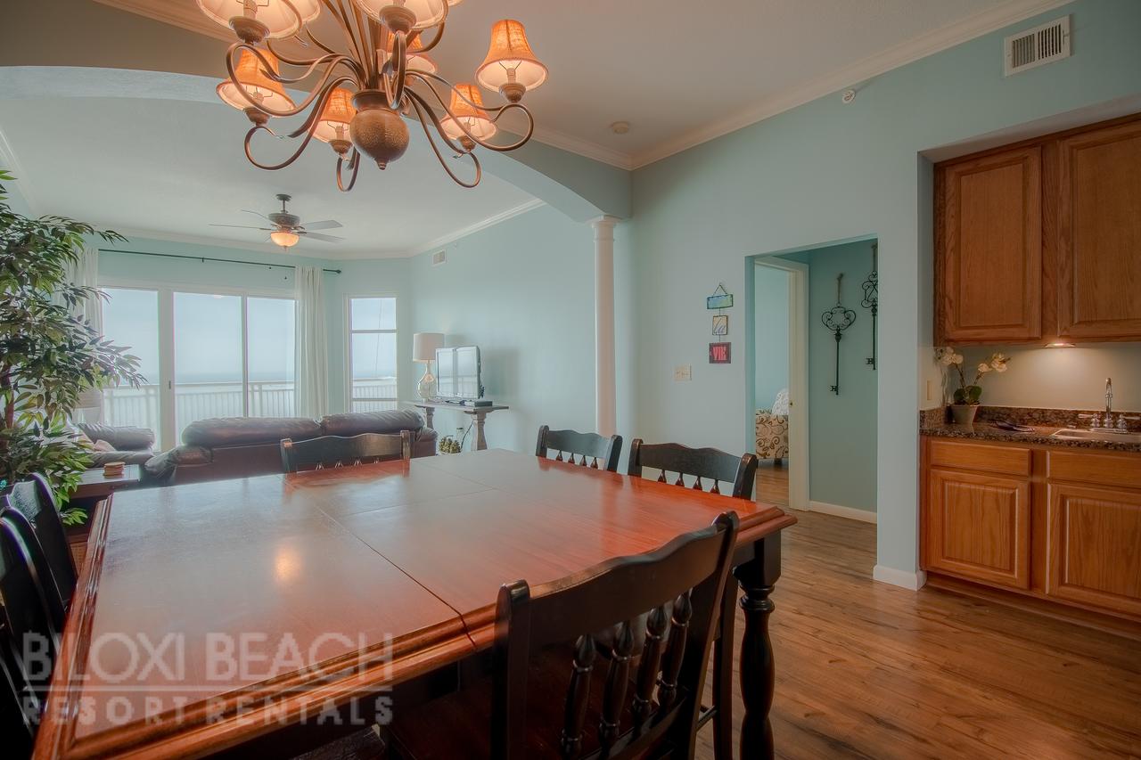 Legacy I 1303 Penthouse - Three Bedroom Apartment - thumb 3