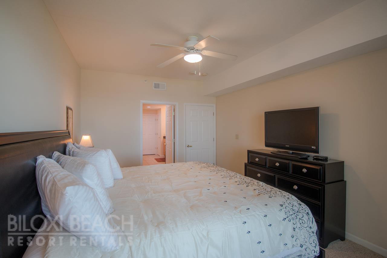 Legacy I 404 - Three Bedroom Apartment - thumb 7
