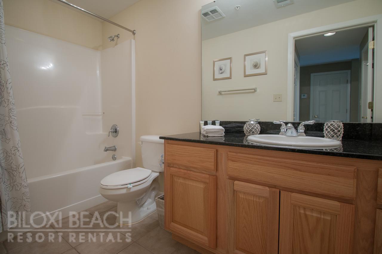 Legacy I 404 - Three Bedroom Apartment - thumb 12