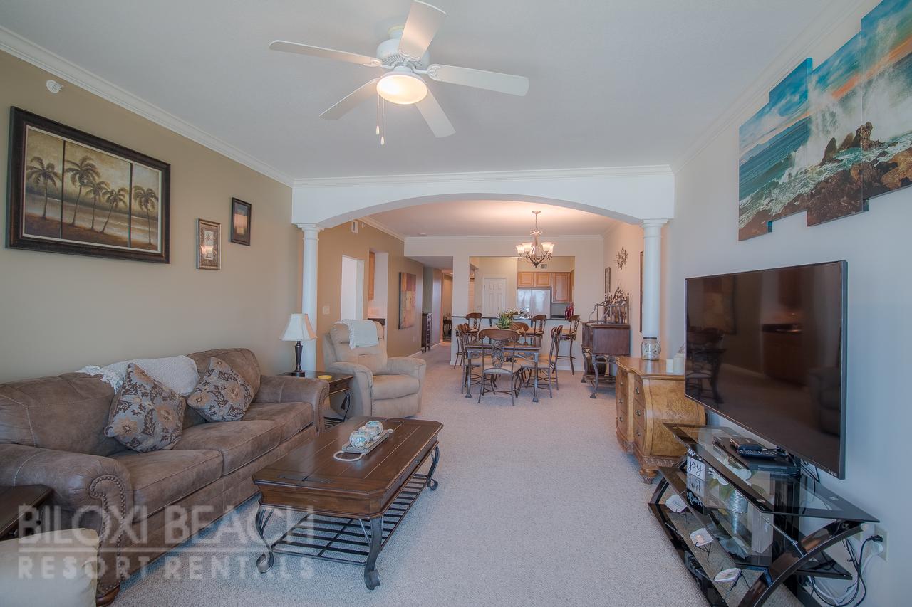 Legacy I 404 - Three Bedroom Apartment - thumb 0