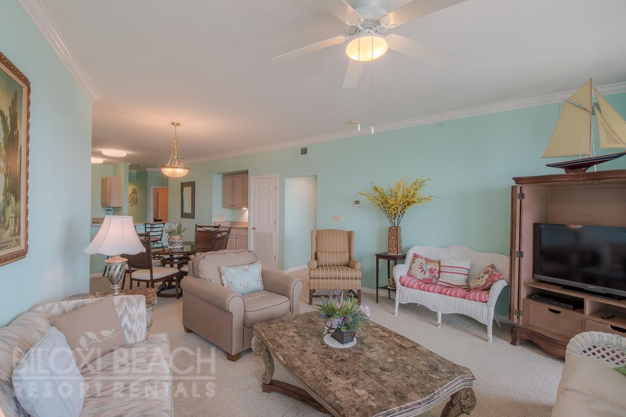 Legacy I 307 - Two Bedroom Apartment - thumb 2