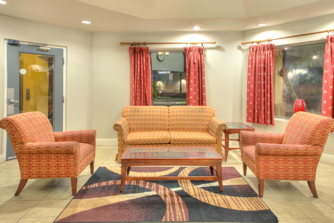 Days Inn By Wyndham Gulfport - thumb 13