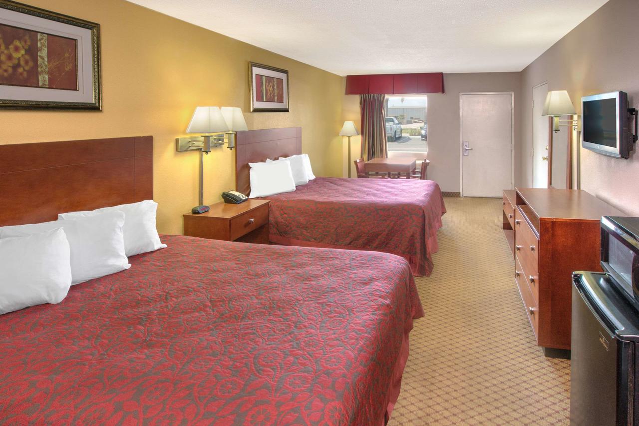 Days Inn By Wyndham Gulfport - thumb 22