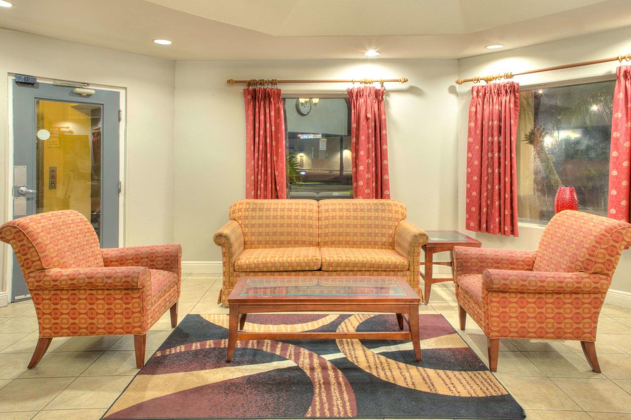 Days Inn By Wyndham Gulfport - thumb 16