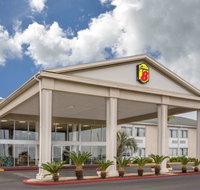 Super 8 by Wyndham Biloxi - Tourism Bookings