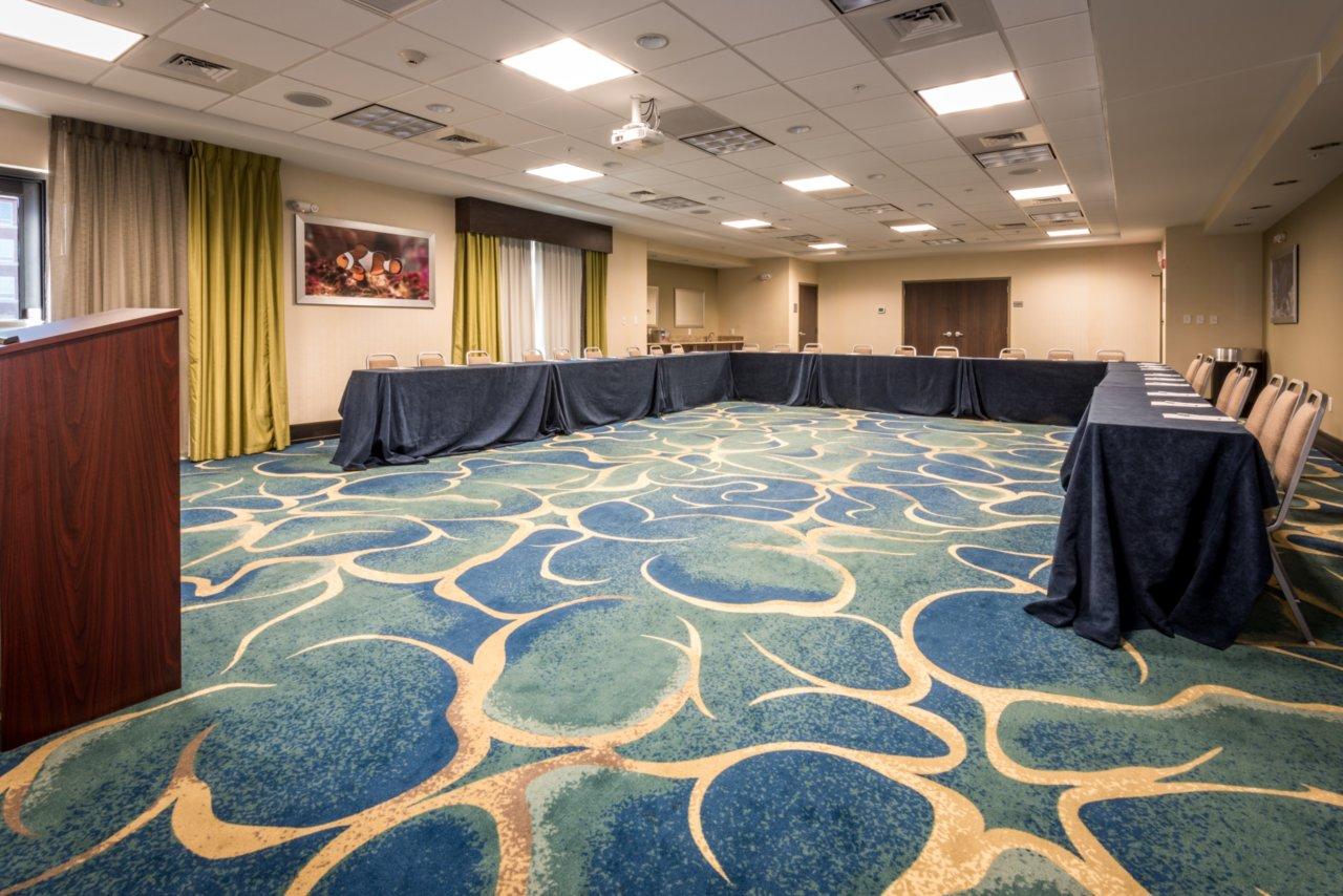 Hampton Inn & Suites Gulfport - thumb 16