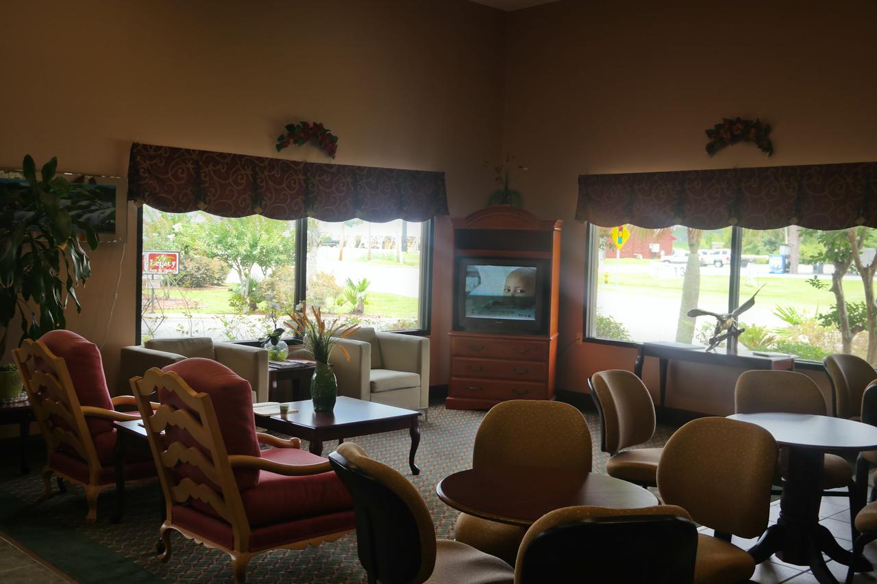 Legacy Inn & Suites - thumb 6