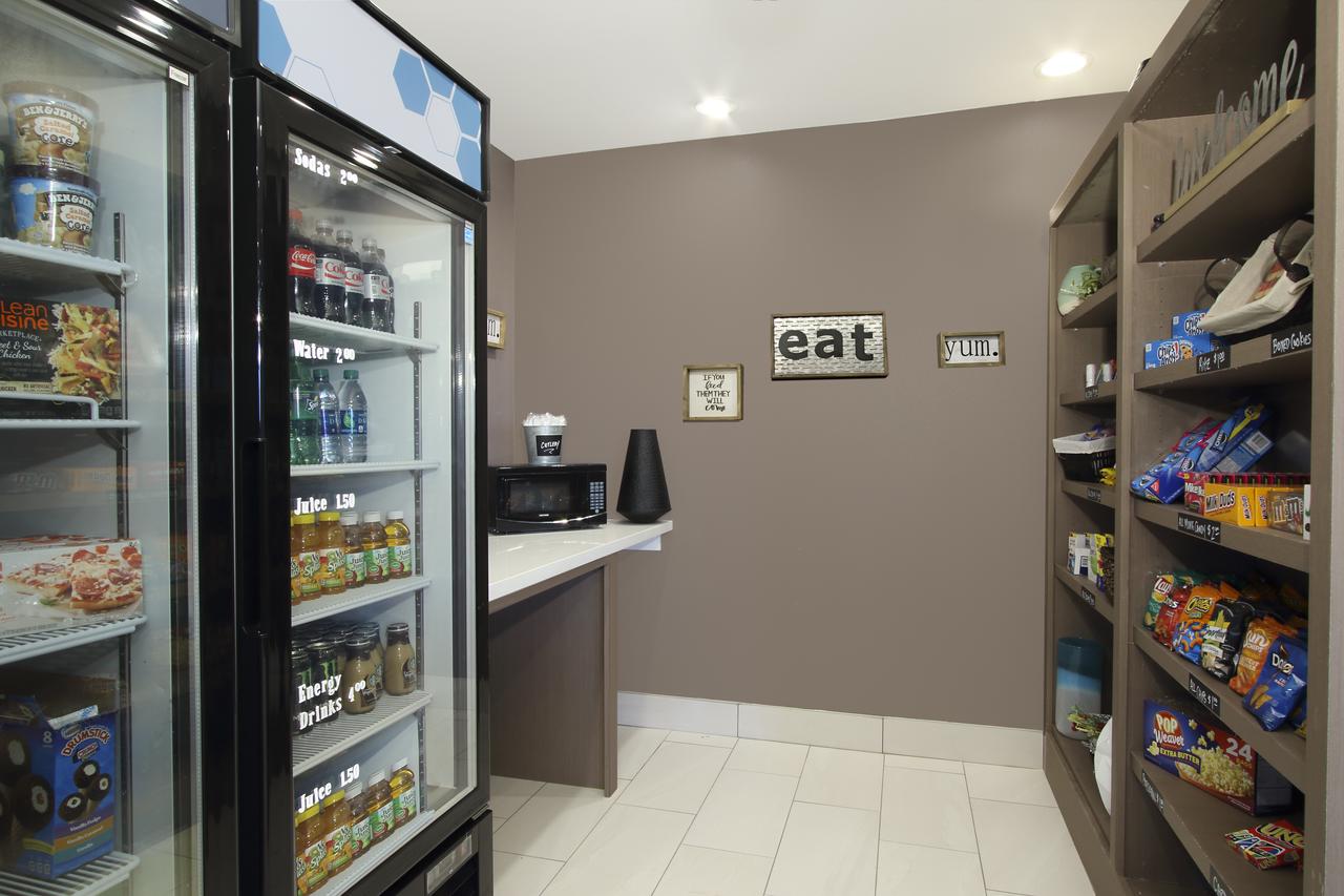 Holiday Inn Express & Suites - Columbus North - thumb 9