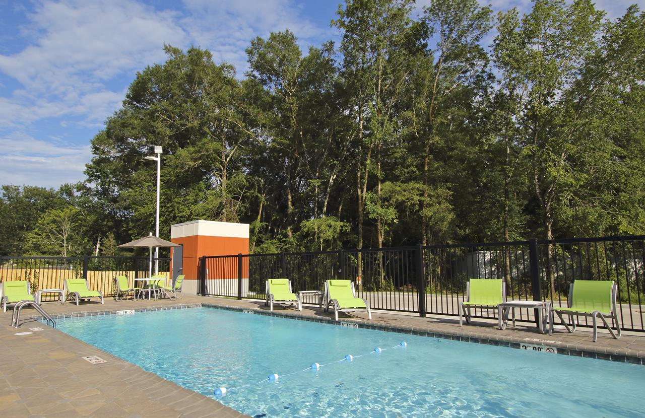 Holiday Inn Express & Suites - Columbus North - thumb 1