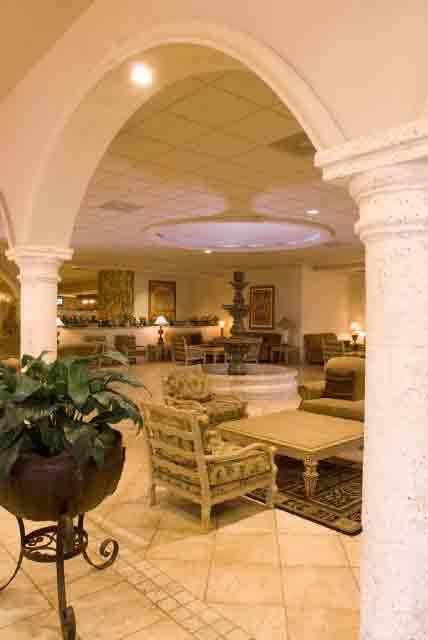 Regency Hotel & Conference Center - thumb 7
