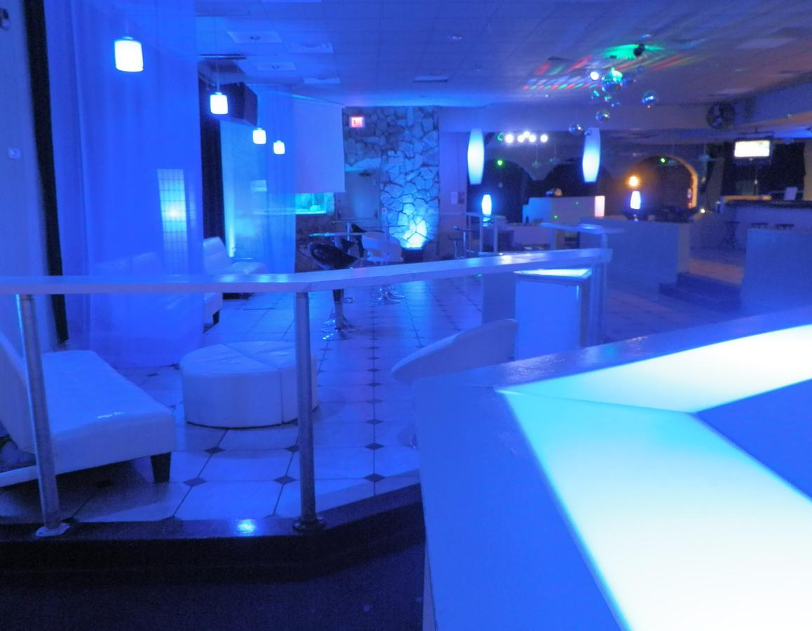 Regency Hotel & Conference Center - thumb 14