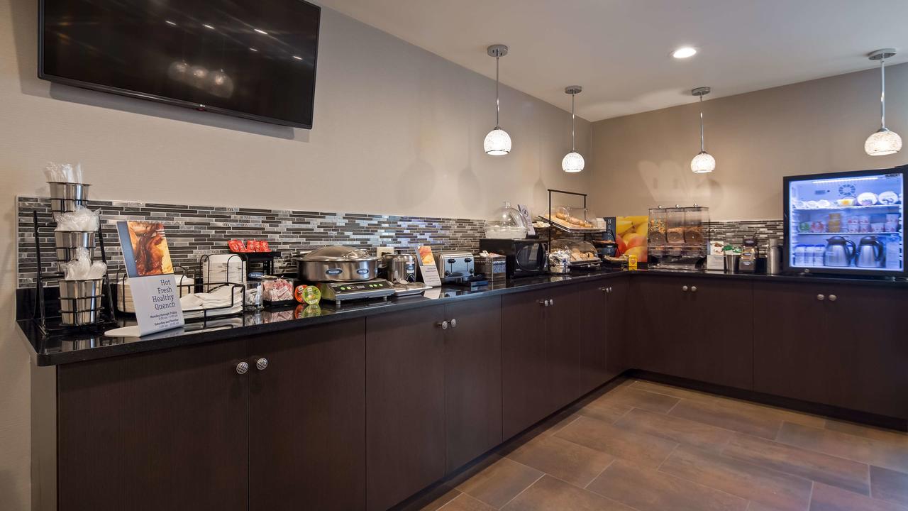 Best Western New Albany - thumb 16