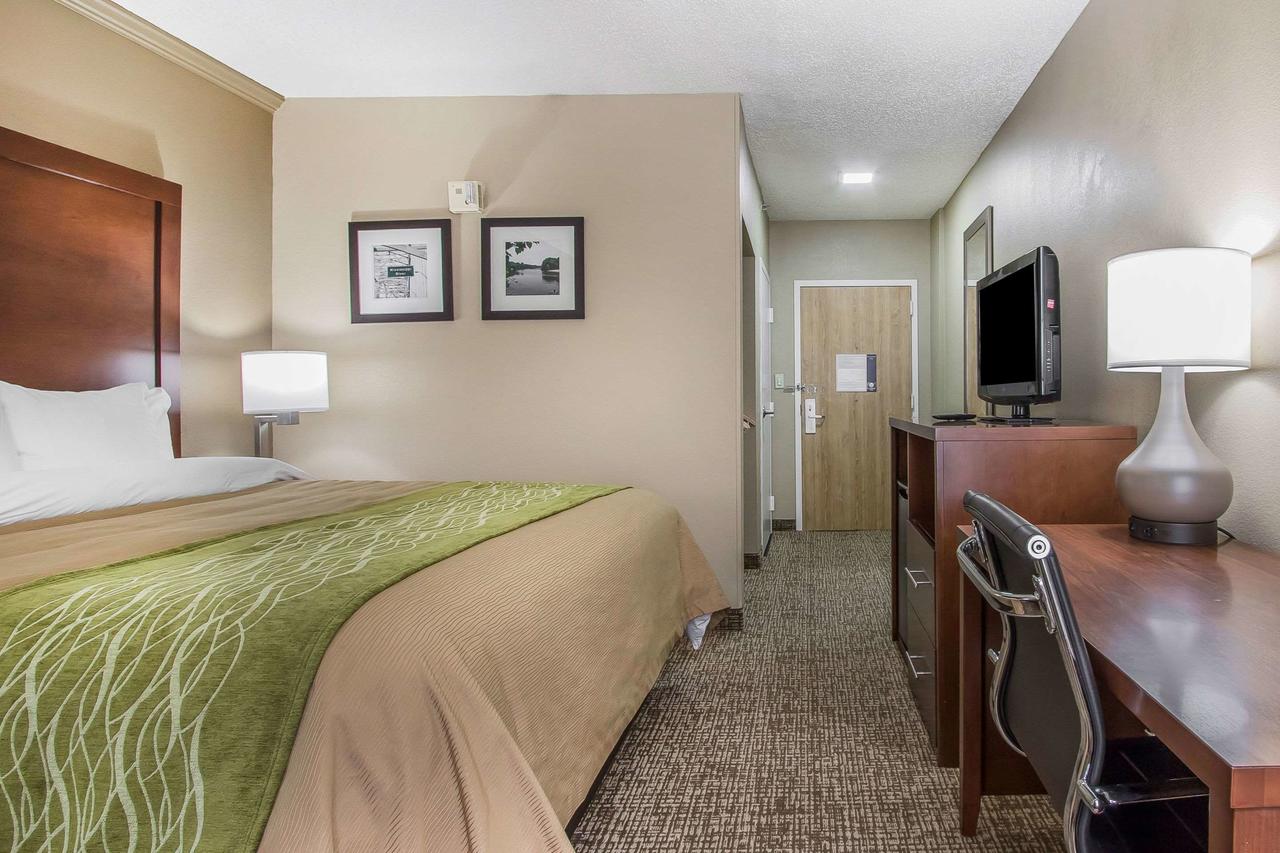 Comfort Inn Jackson - thumb 9