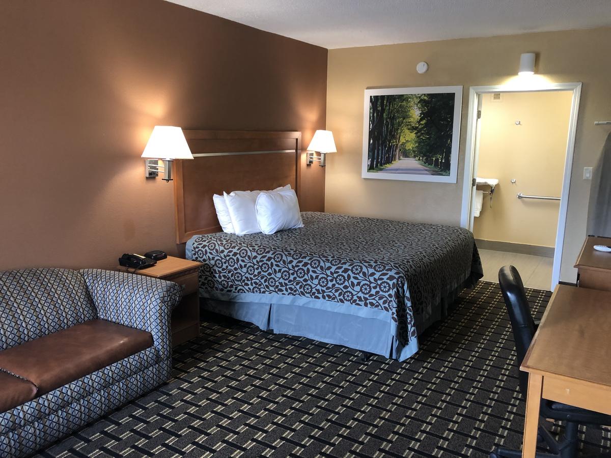 Days Inn By Wyndham Columbus - thumb 33