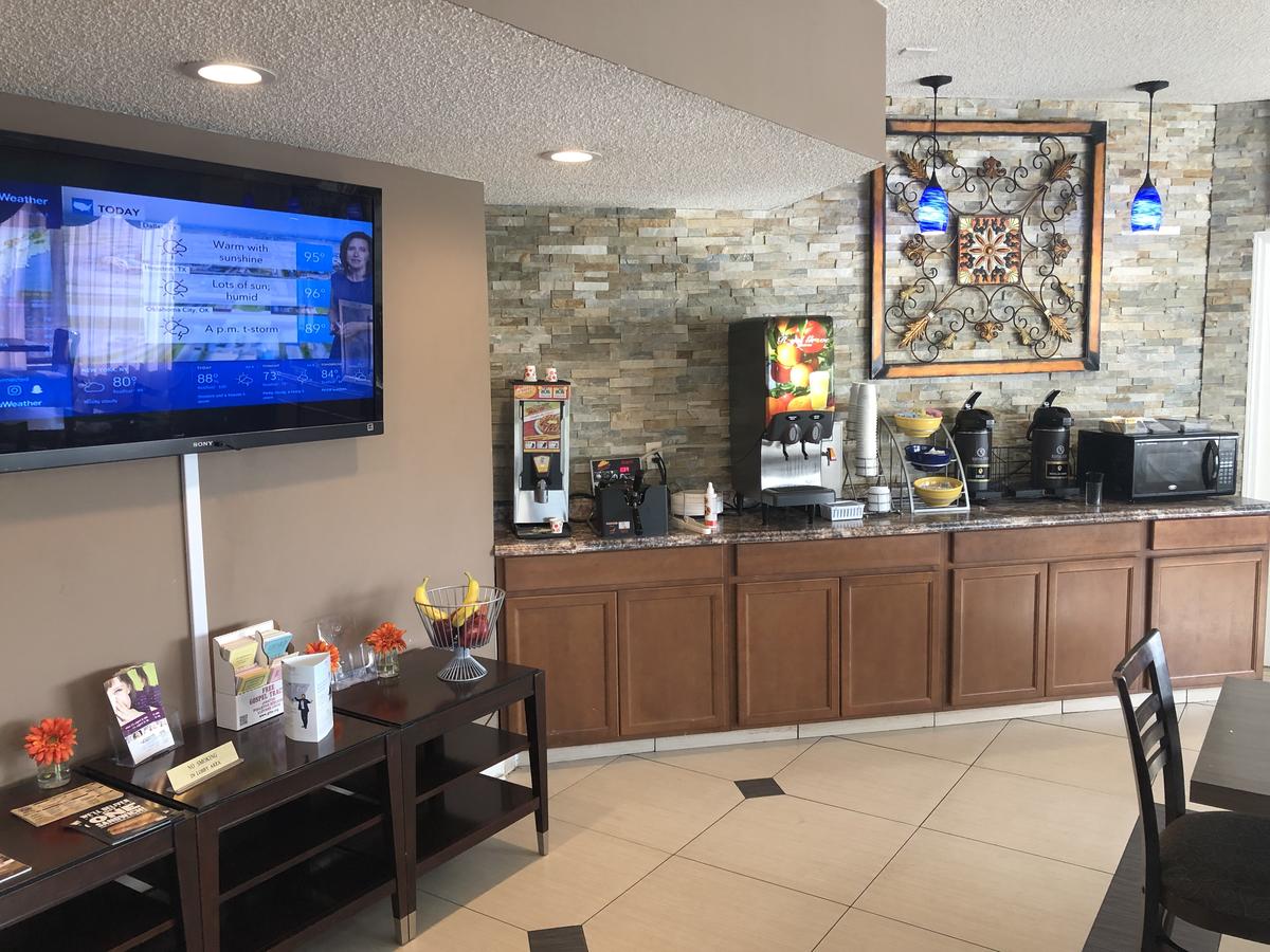 Days Inn By Wyndham Columbus - thumb 9