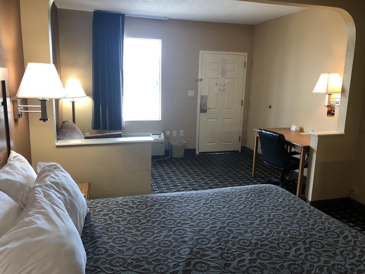 Days Inn By Wyndham Columbus - thumb 11