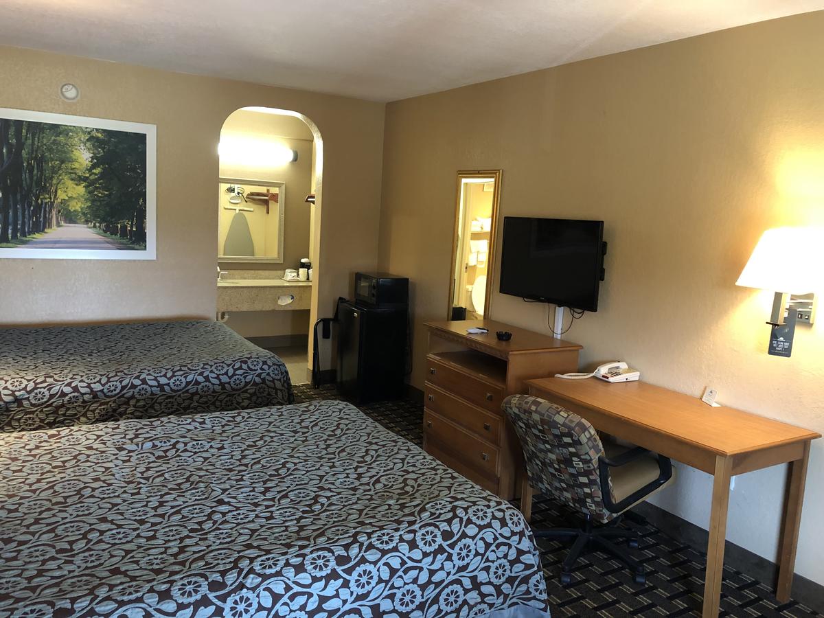 Days Inn By Wyndham Columbus - thumb 25