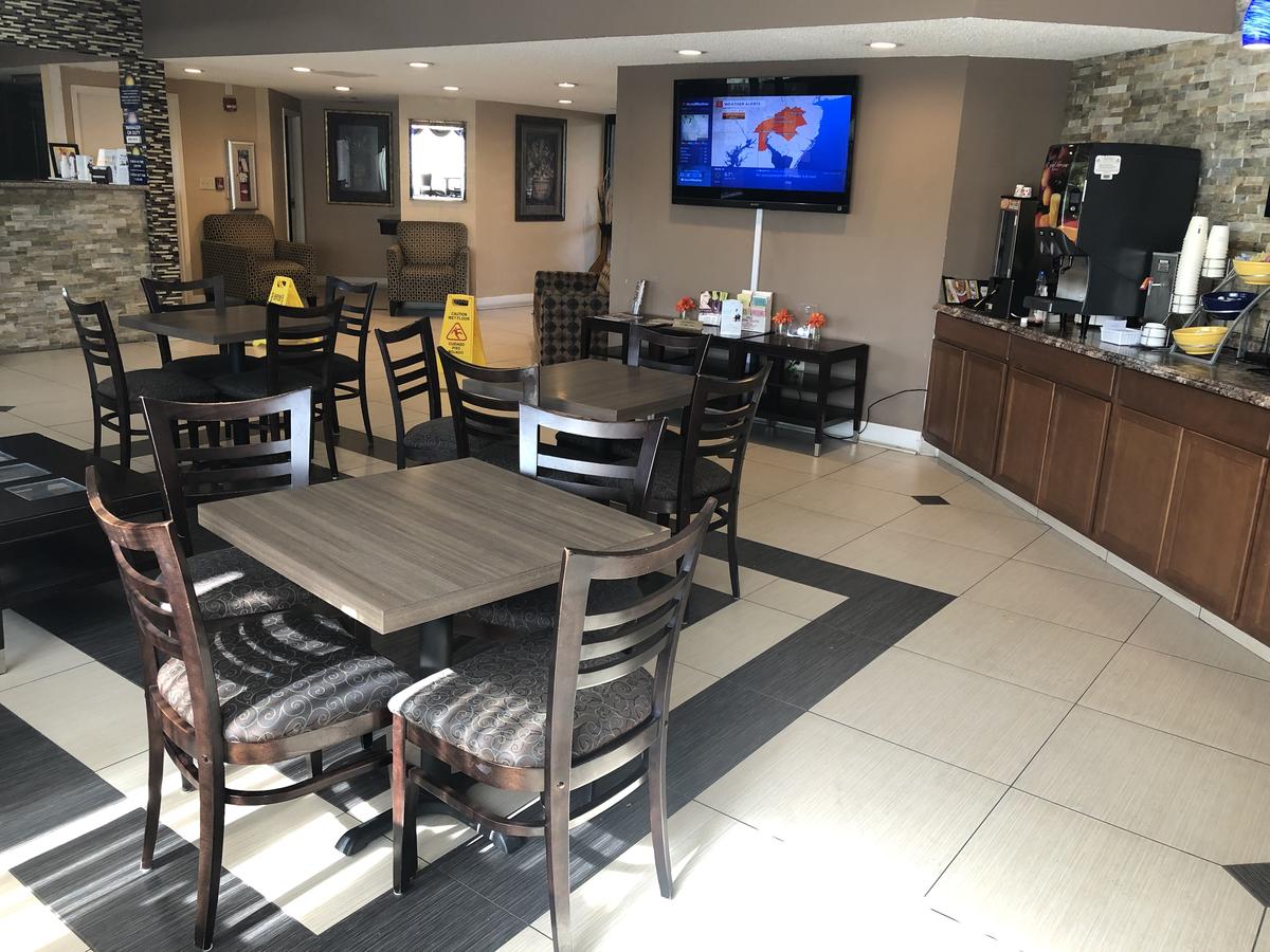 Days Inn By Wyndham Columbus - thumb 4