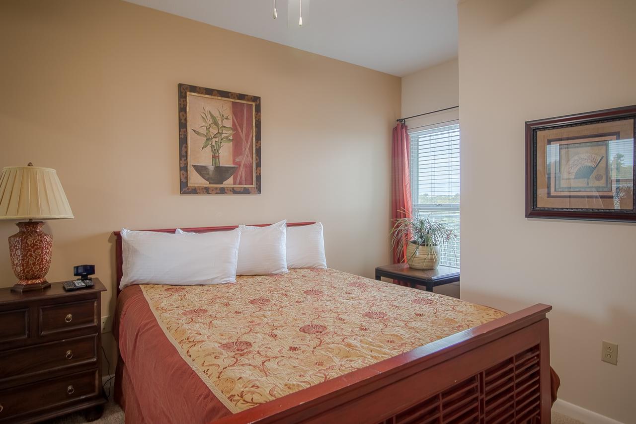 Legacy I 705 - Three Bedroom Apartment - thumb 14