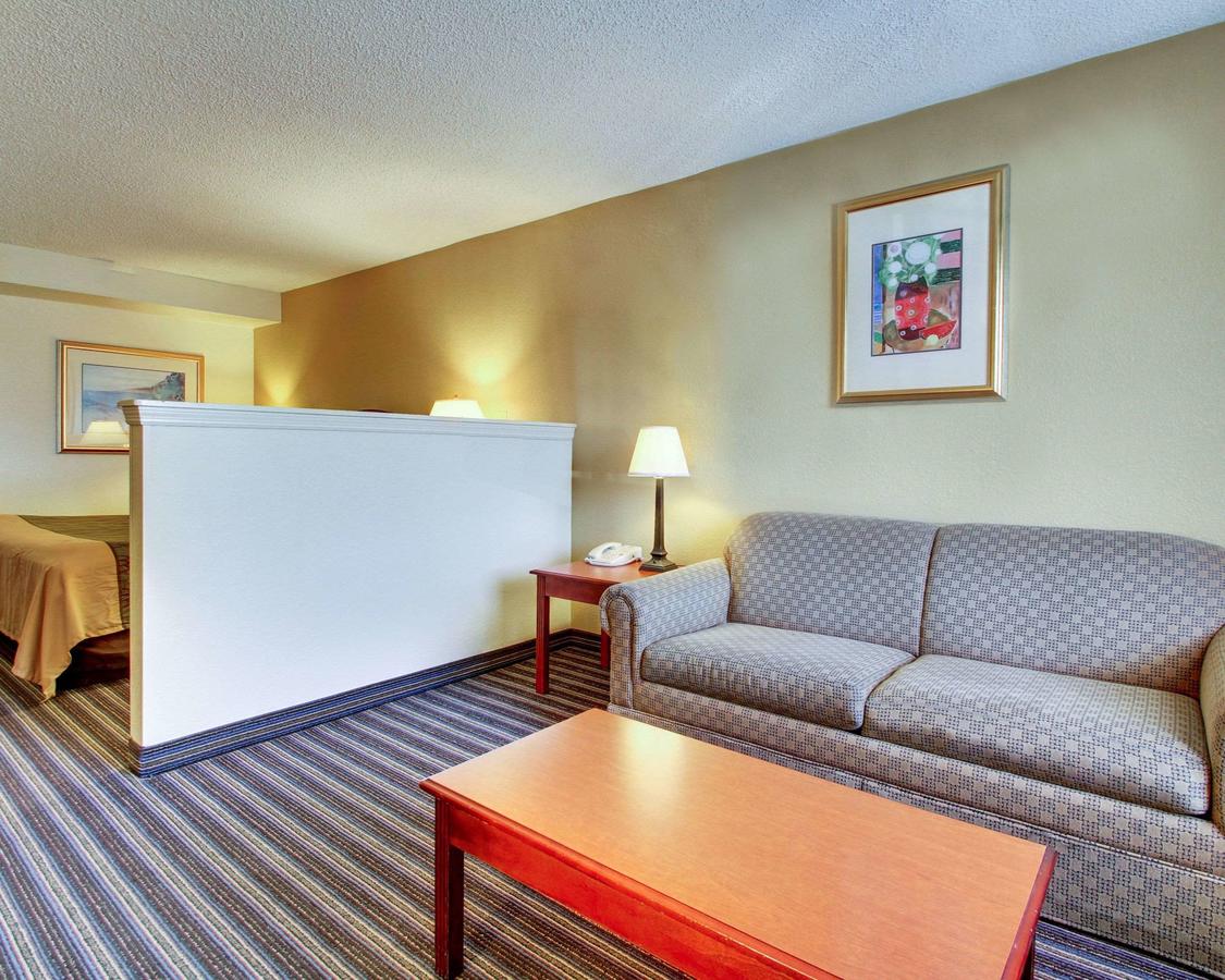 Econo Lodge Vicksburg - thumb 17