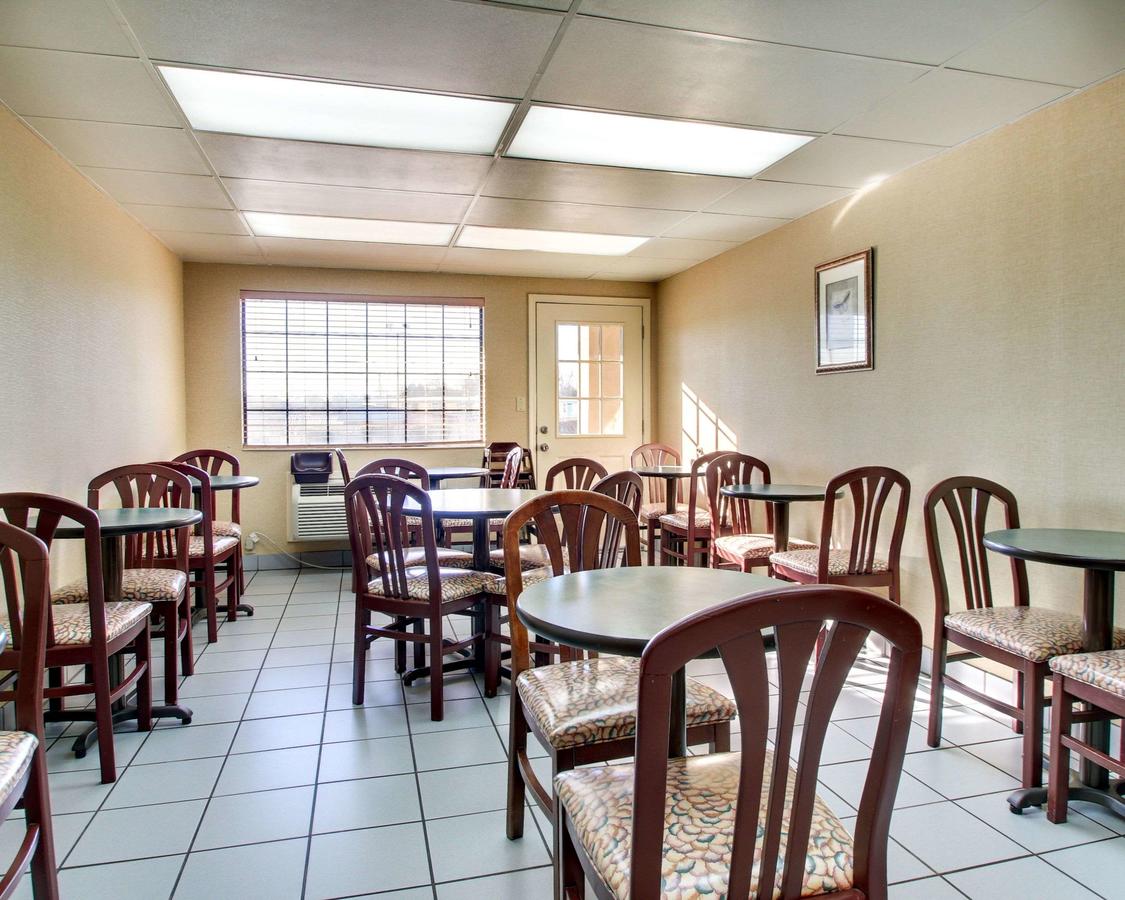 Econo Lodge Vicksburg - thumb 11