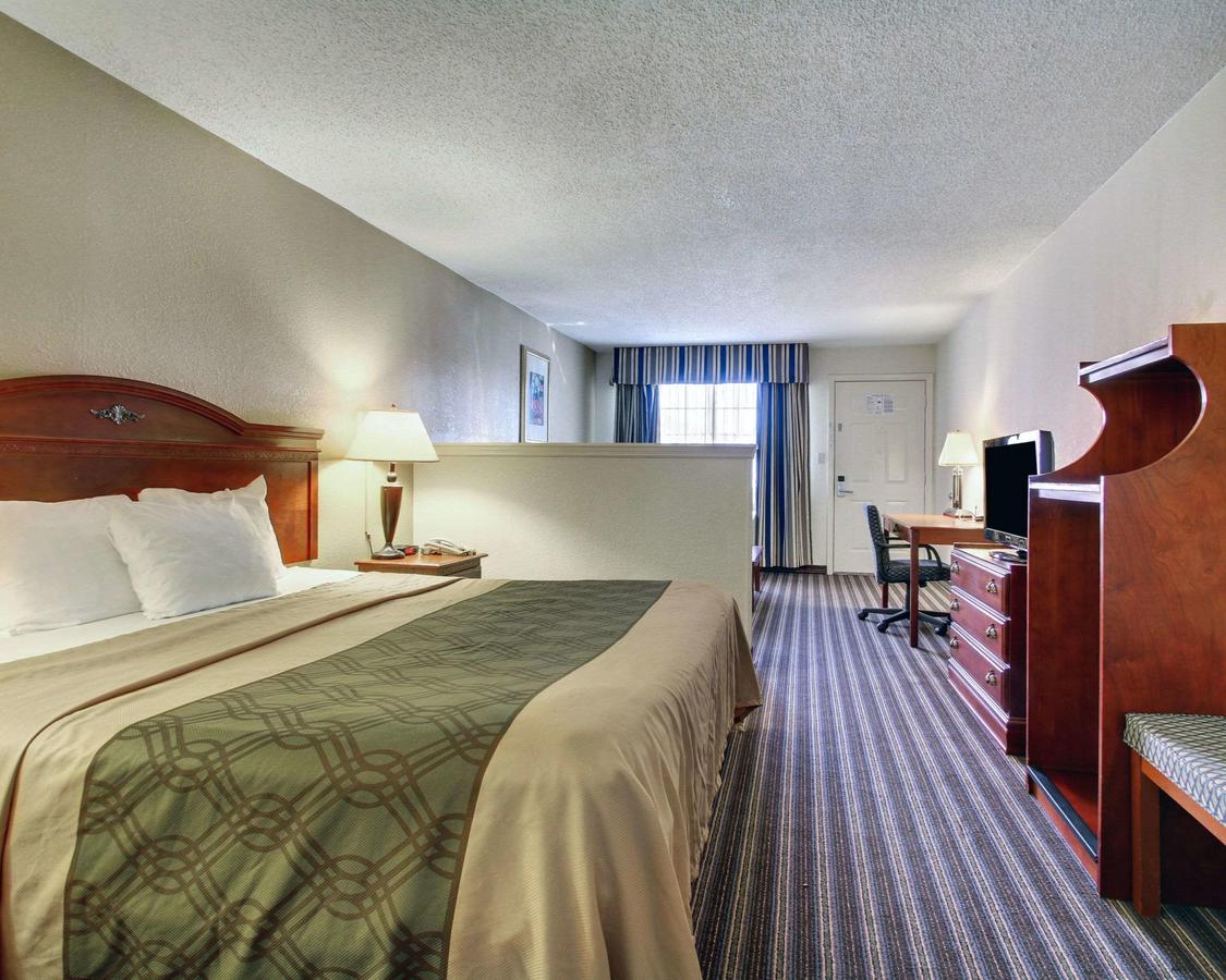 Econo Lodge Vicksburg - thumb 28