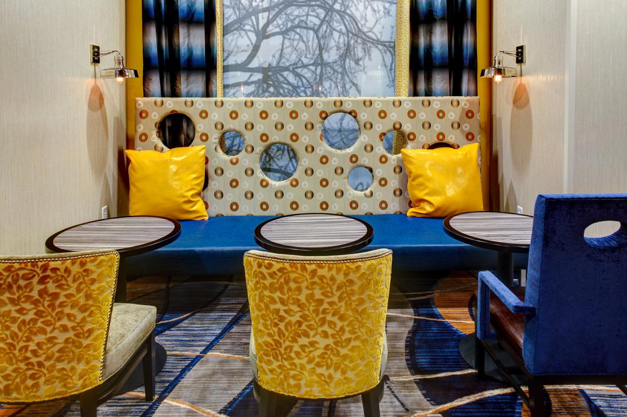 Hampton Inn And Suites Columbus, MS - thumb 22