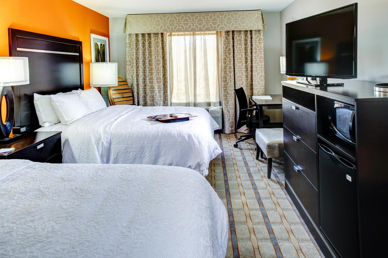 Hampton Inn And Suites Columbus, MS - thumb 24