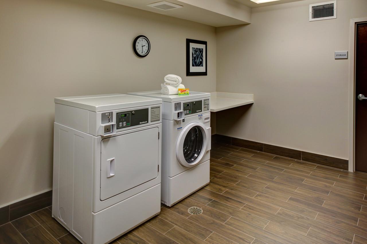 Hampton Inn And Suites Columbus, MS - thumb 11